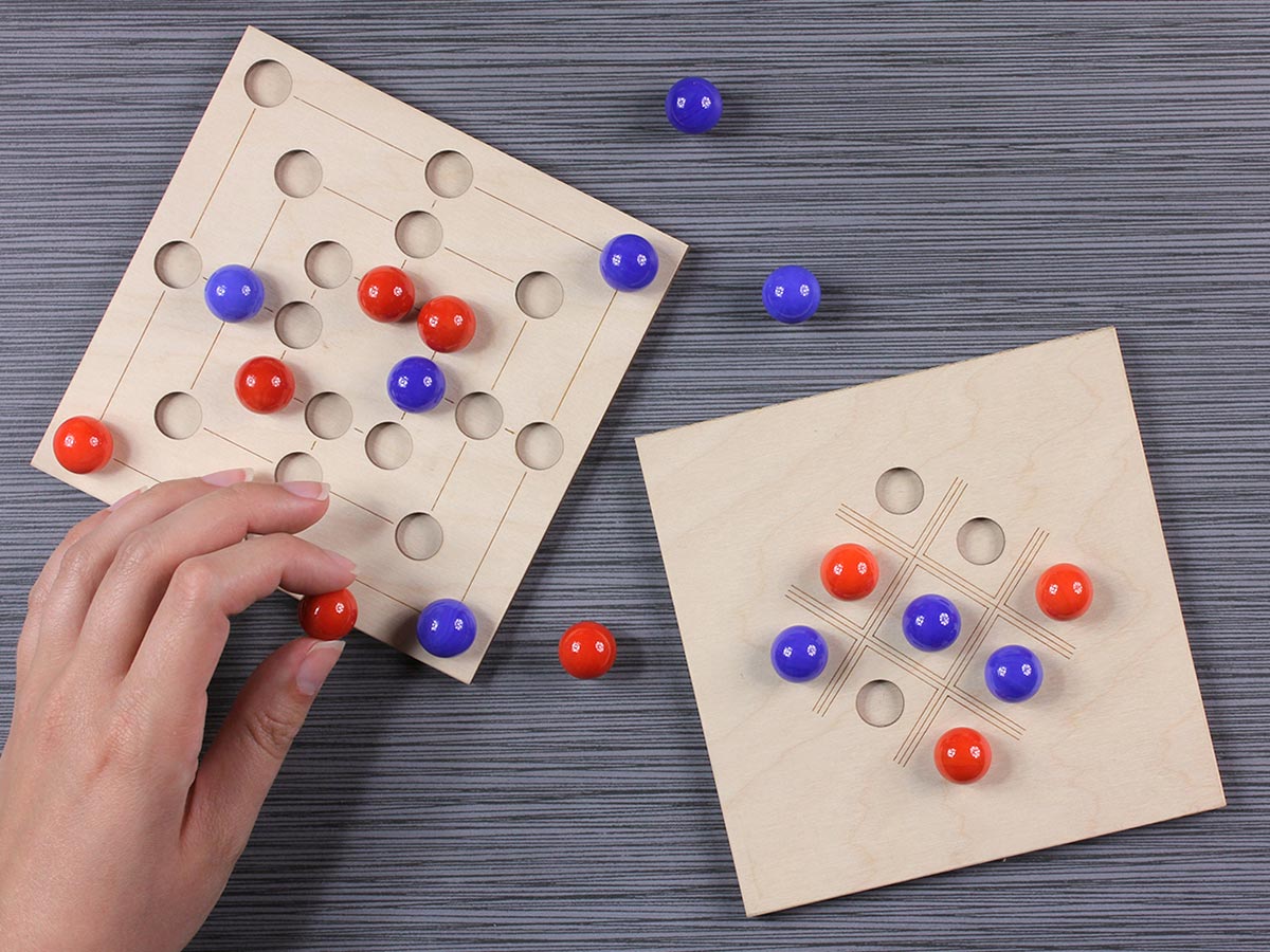 Classic Puzzles and Games
